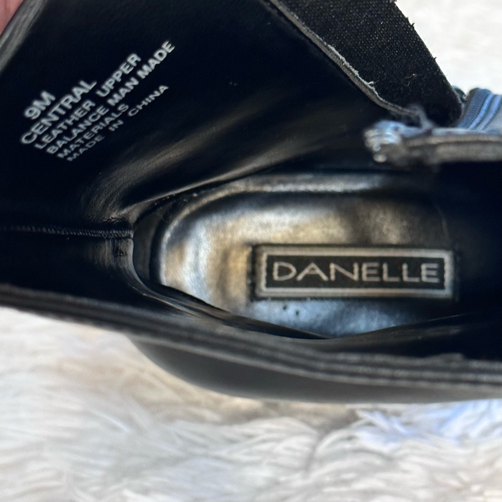 Boot by DANELLE - Picture 6 of 8